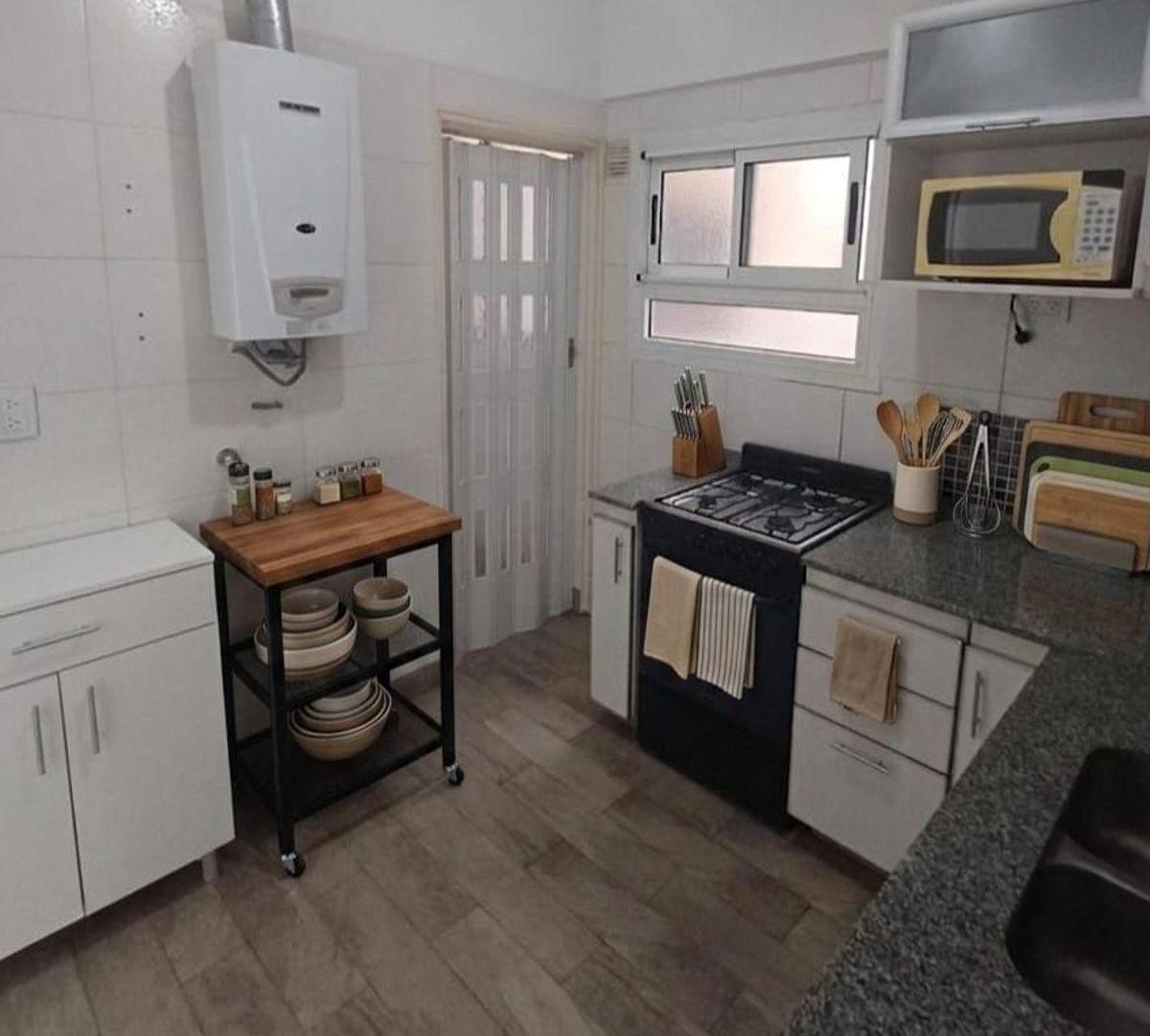 Foto de Tres ambientes en Venta. Flores, imagen 2