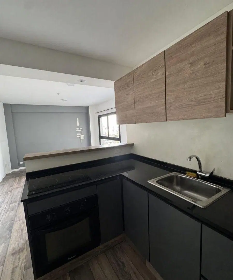 Alquiler Monoambiente Dzain. Full amenities. Parque Patricios 2