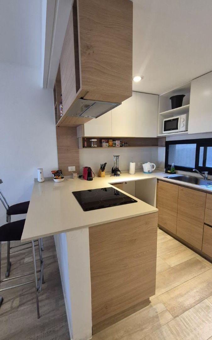 Foto de Alquiler AMOBLADO hermoso departamento amoblado. Dzain Parque Patricios., imagen 4