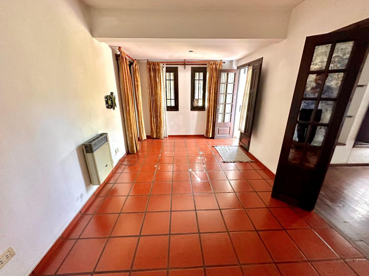 Casa en Venta Villa Belgrano. Prox a Allende, Hospital Privado. Recta Martinolli 5