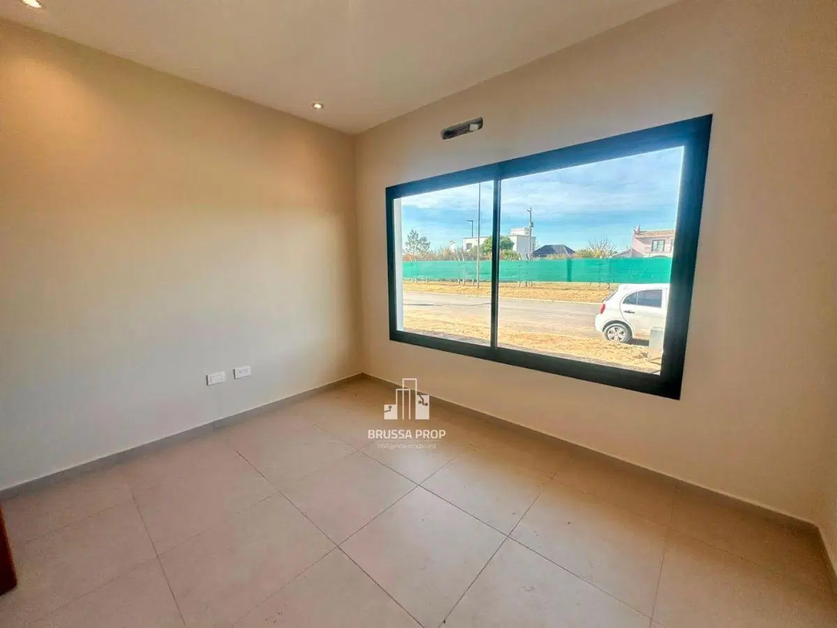 Casa en Venta – Rincones de Manantiales 8