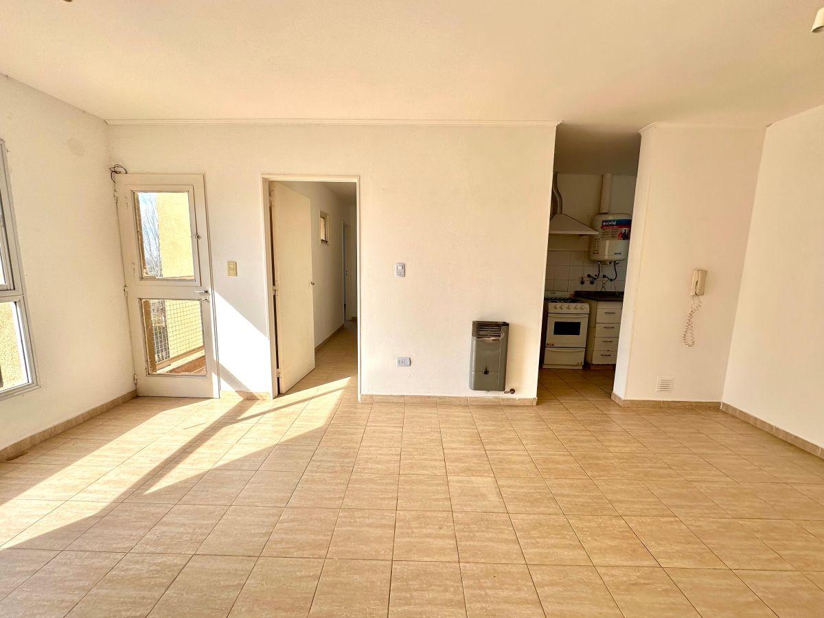 Foto de EN ALQUILER – DEPARTAMENTO DE 2 DORMITORIOS EN BALCONES DEL CHATEAU, imagen 3