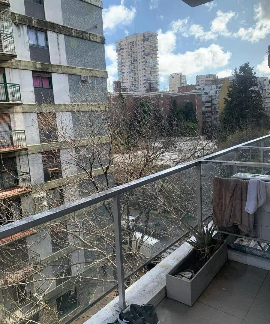 2 ambientes con balcón - Las Cañitas 5
