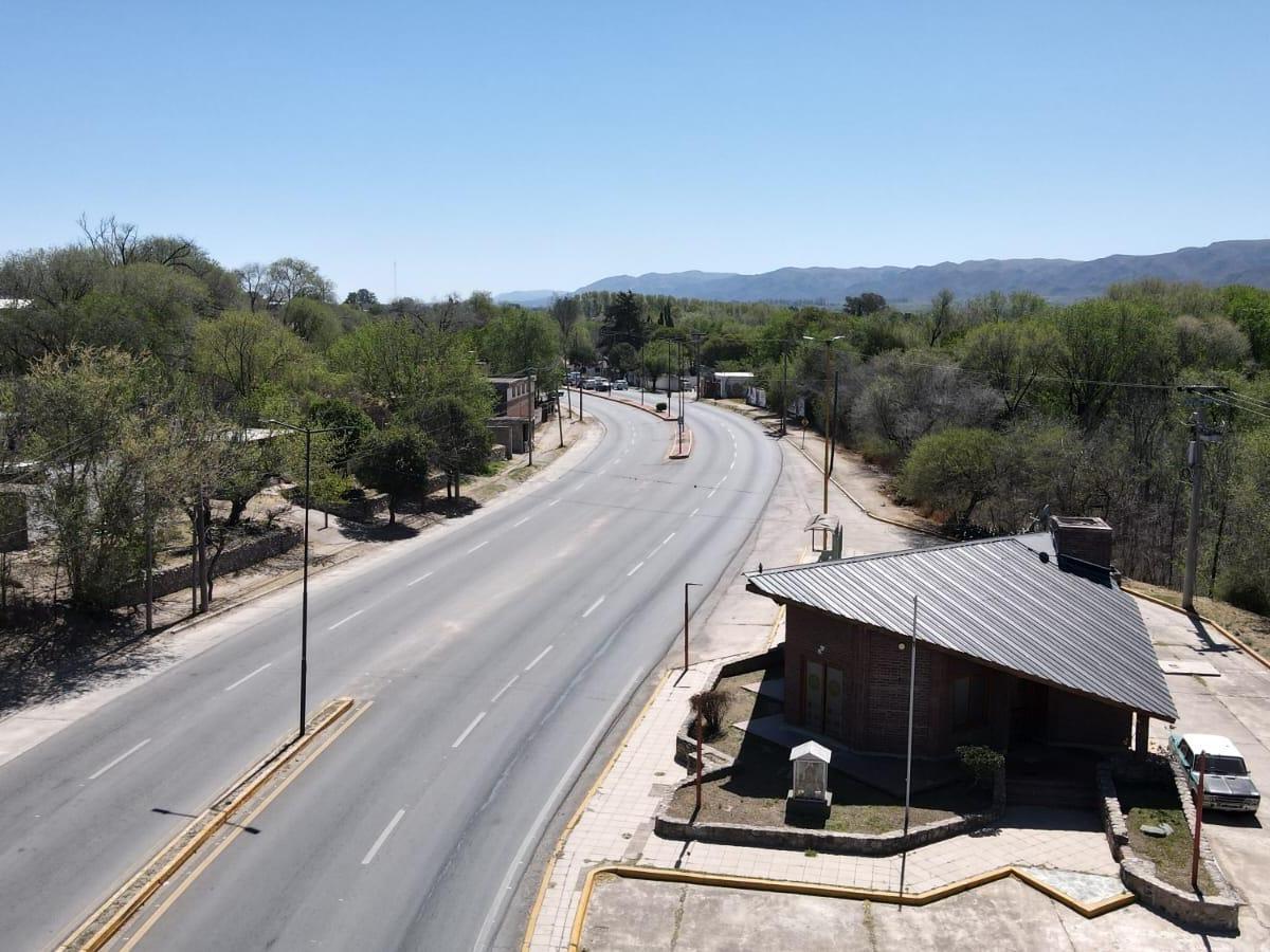 Se Vende Sobre Ruta 38 Cosquin, Local Comercial + 4 Deptos 3