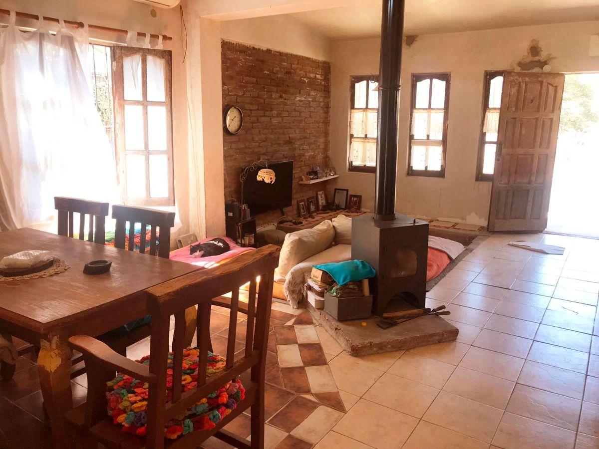 Venta CASA + MONOAMBIENTE en Cosquín