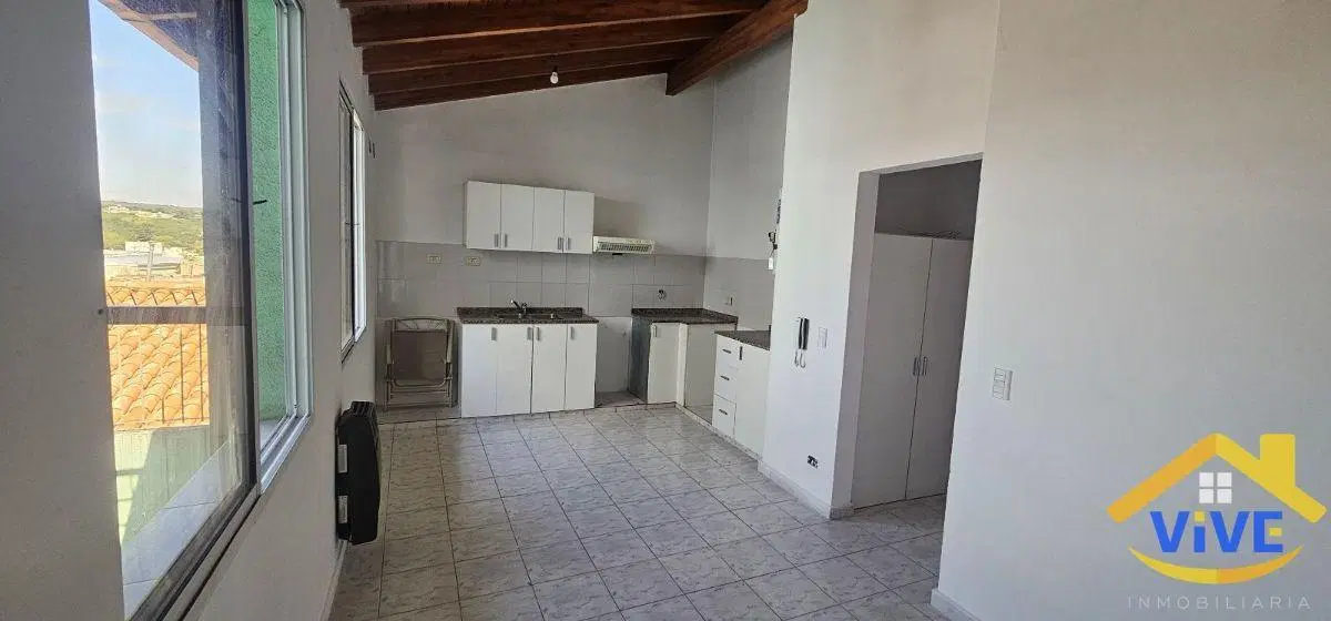 Departamento en venta en La Falda 8