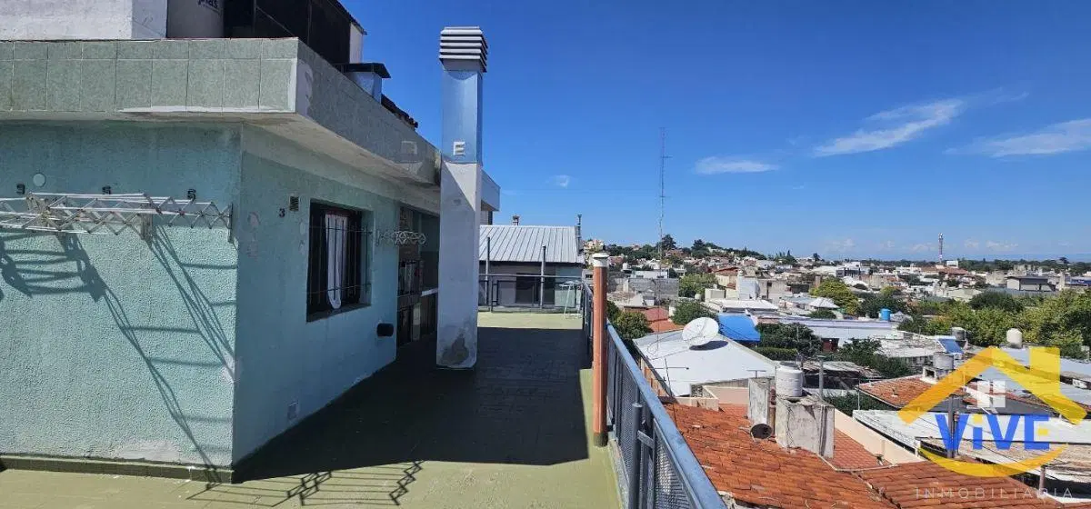 Local comercial en venta ubicado en La Falda 5