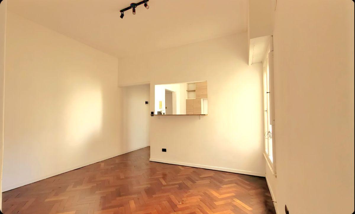 DEPARTAMENTO 2 AMB TOTALMENTE RENOVADO UBICACION IDEAL