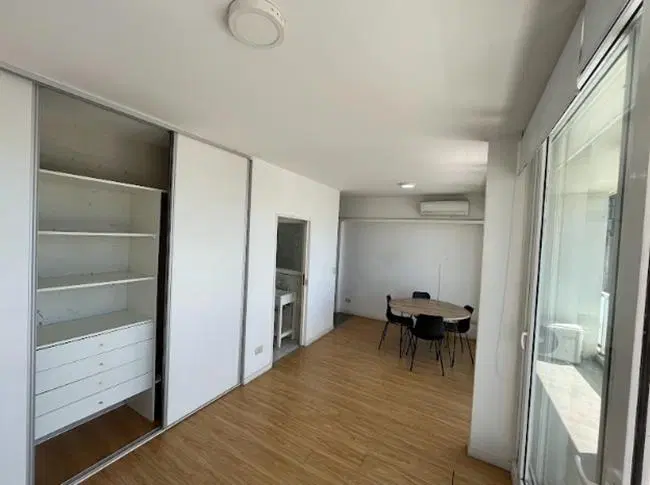 DEPARTAMENTO MONOAMBIENTE CON BALCON Y PILETA EN SAN TELMO 3
