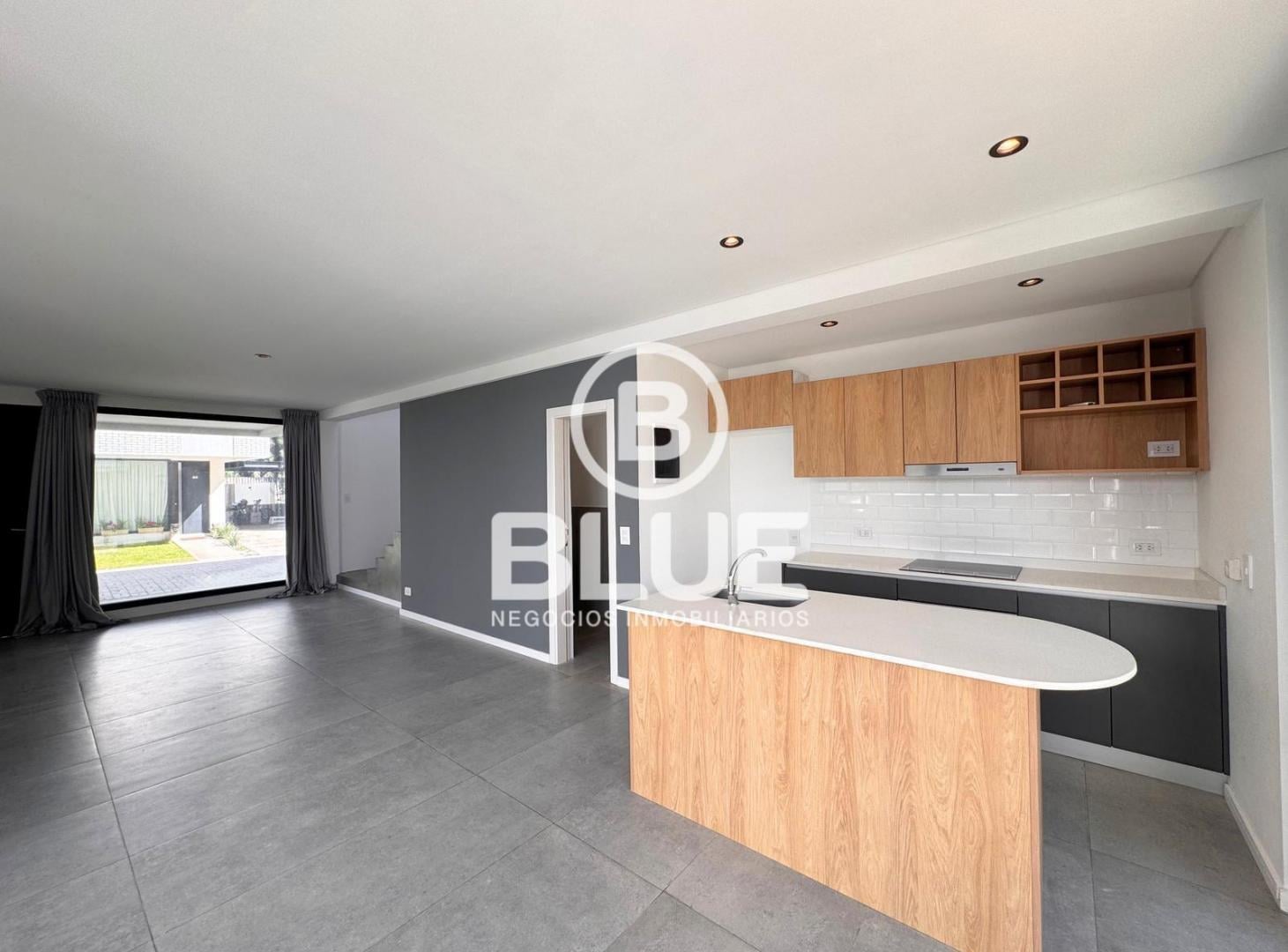 Foto de Alquiler Departamento - Bosques de Champagnat, imagen 2