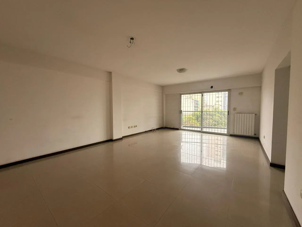 EXCELENTE OPORTUNIDAD EN FLORESTA AMPLIO SEMIPISO DE 3 AMBIENTES EN VENTA CON COCHERA, Capital Feder 5