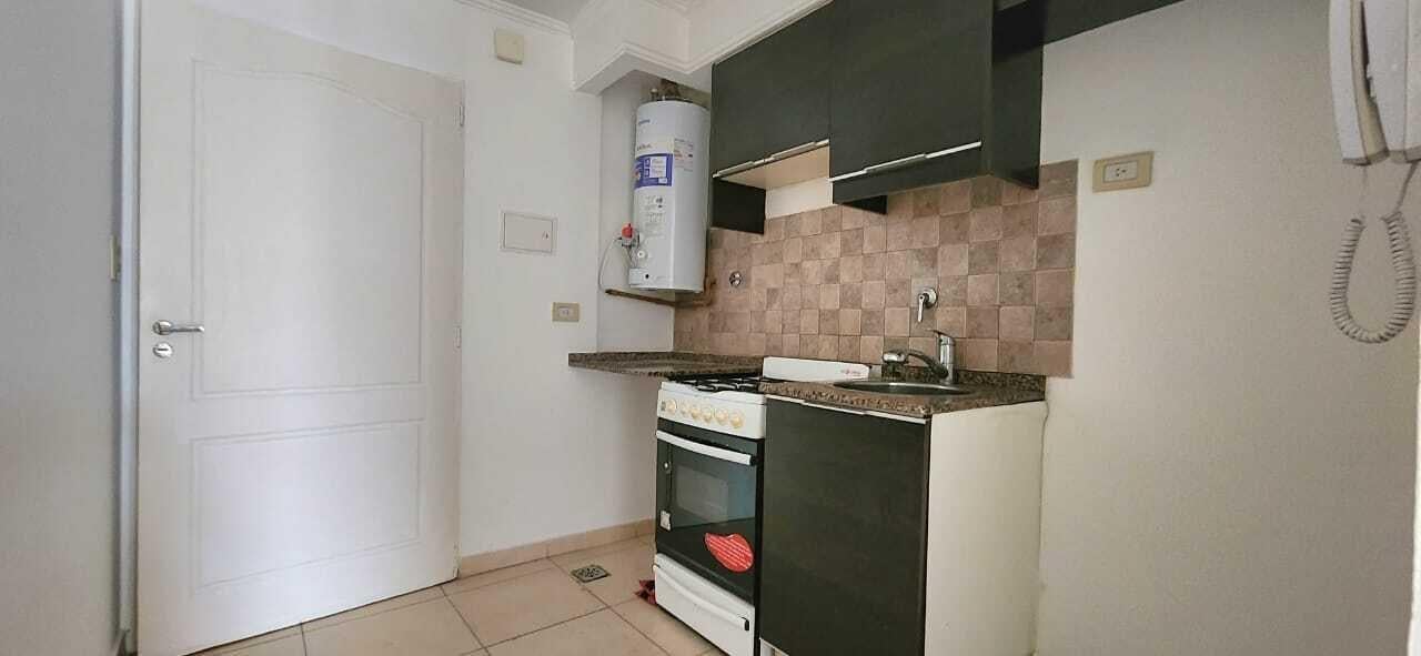 Foto de Departamento Monoambiente en Alquiler en Villa Lugano, Capital Federal, imagen 3