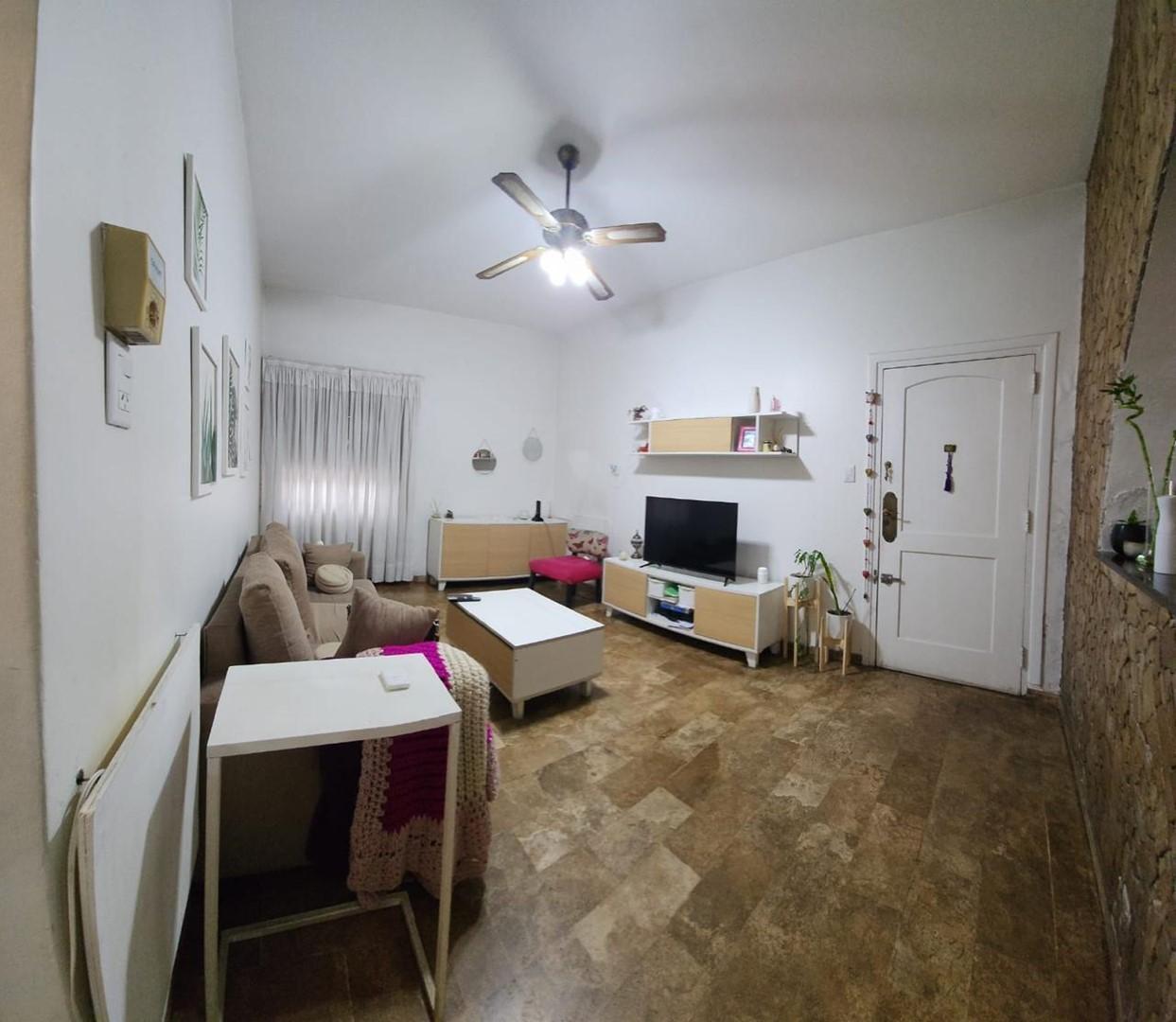 Foto de Departamento PH en Venta en Parque Avellaneda, Capital Federal, Buenos, imagen 2