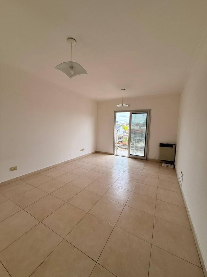 Foto de Departamento Monoambiente en Alquiler en Villa Lugano, Capital Federal, imagen 2
