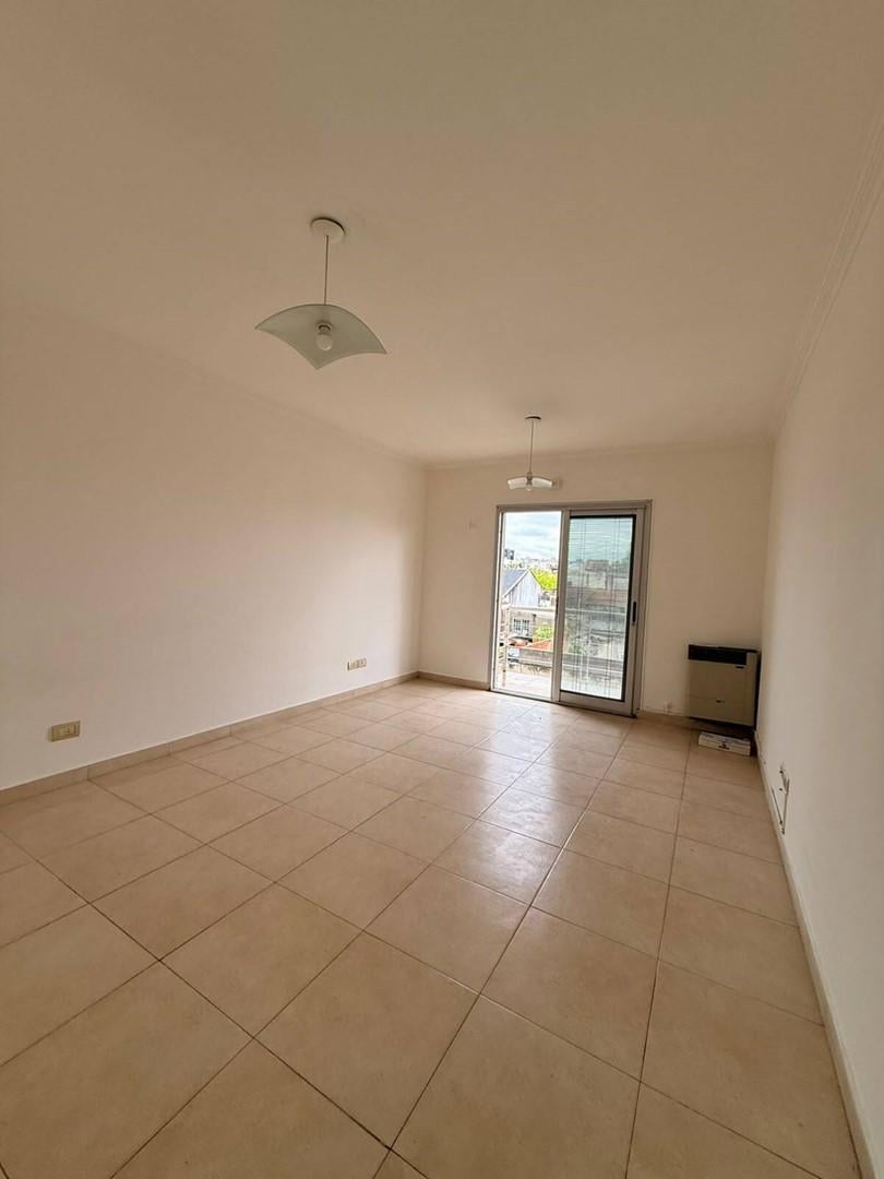 Foto de Departamento Monoambiente en Alquiler en Villa Lugano, Capital Federal, imagen 4