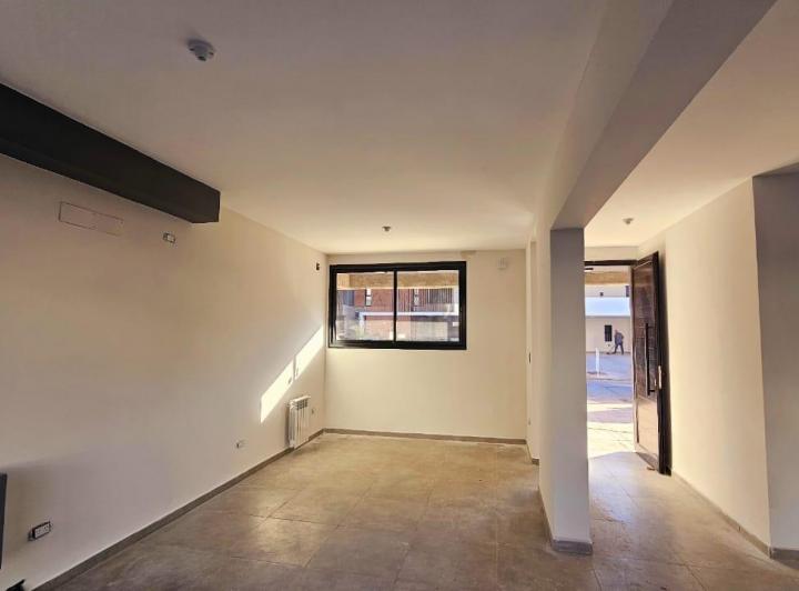 ALQUILO DÚPLEX A ESTRENAR FORMATO TRIPLEX EN CAÑUELAS CHICO 2