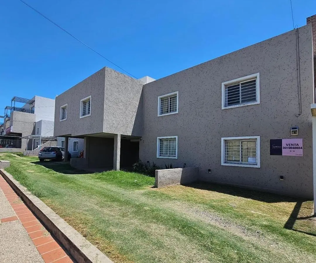 DÚPLEX EN VENTA 3 DORMITORIOS COMPLEJO LAS JARKANAS (VALLE ESCONDIDO) APTO CRÉDITO 1