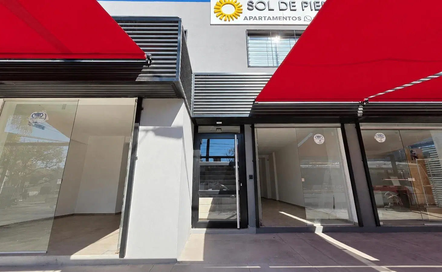 Local Comercial Frente Clínica Vélez Sarsfield | 28 m² más Expansión 8