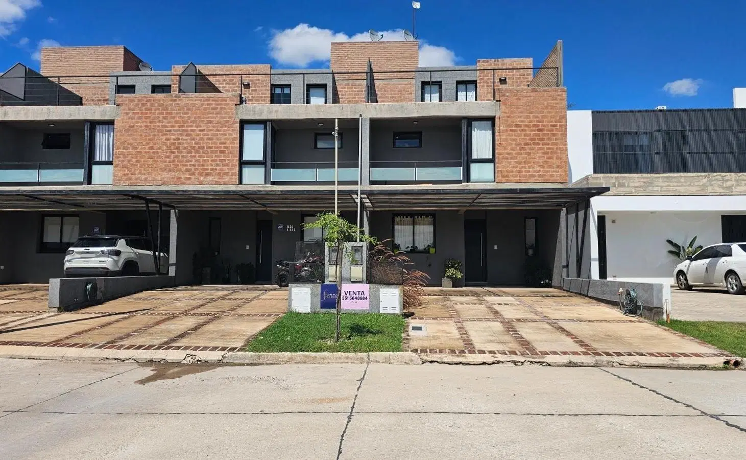 ALQUILER AMPLIO DÚPLEX MANSOS DEL SUR 1