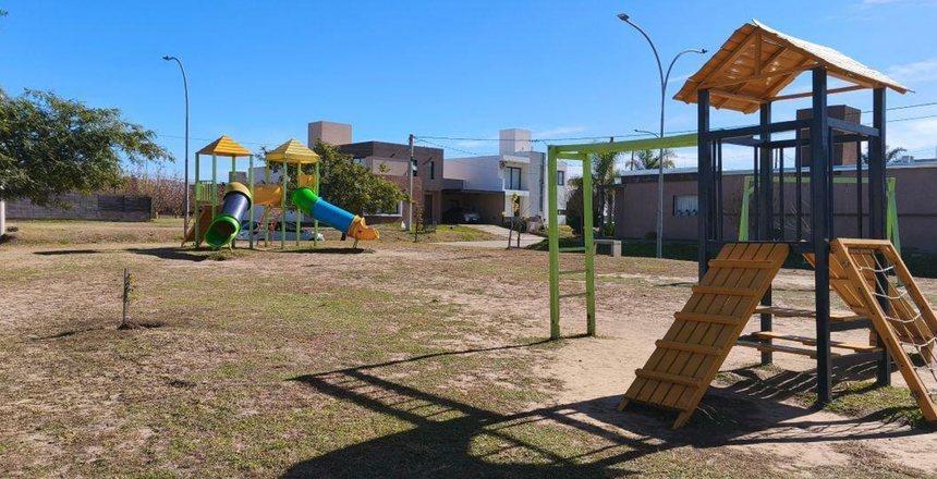 Foto de Lote con escritura en Comarca de Allende - Orientación norte - 360 m2, imagen 3