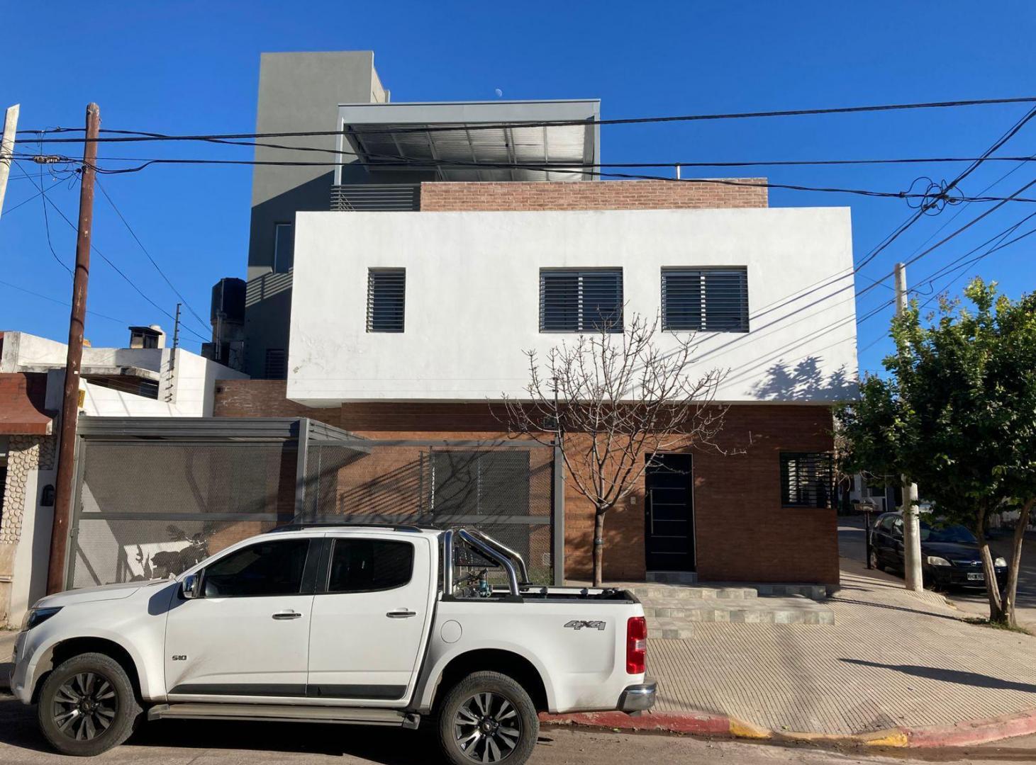 Dúplex en venta en alto Alberdi
