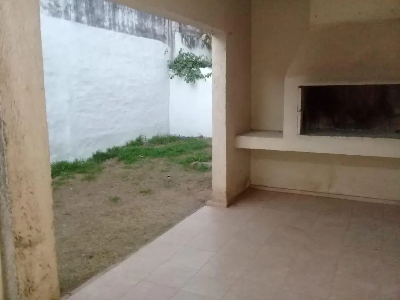 San Vicente Depto 1 dorm. con Cochera y patio propio 1