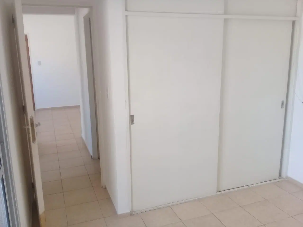 Departamento en complejo cerrado, con cochera y asador 1