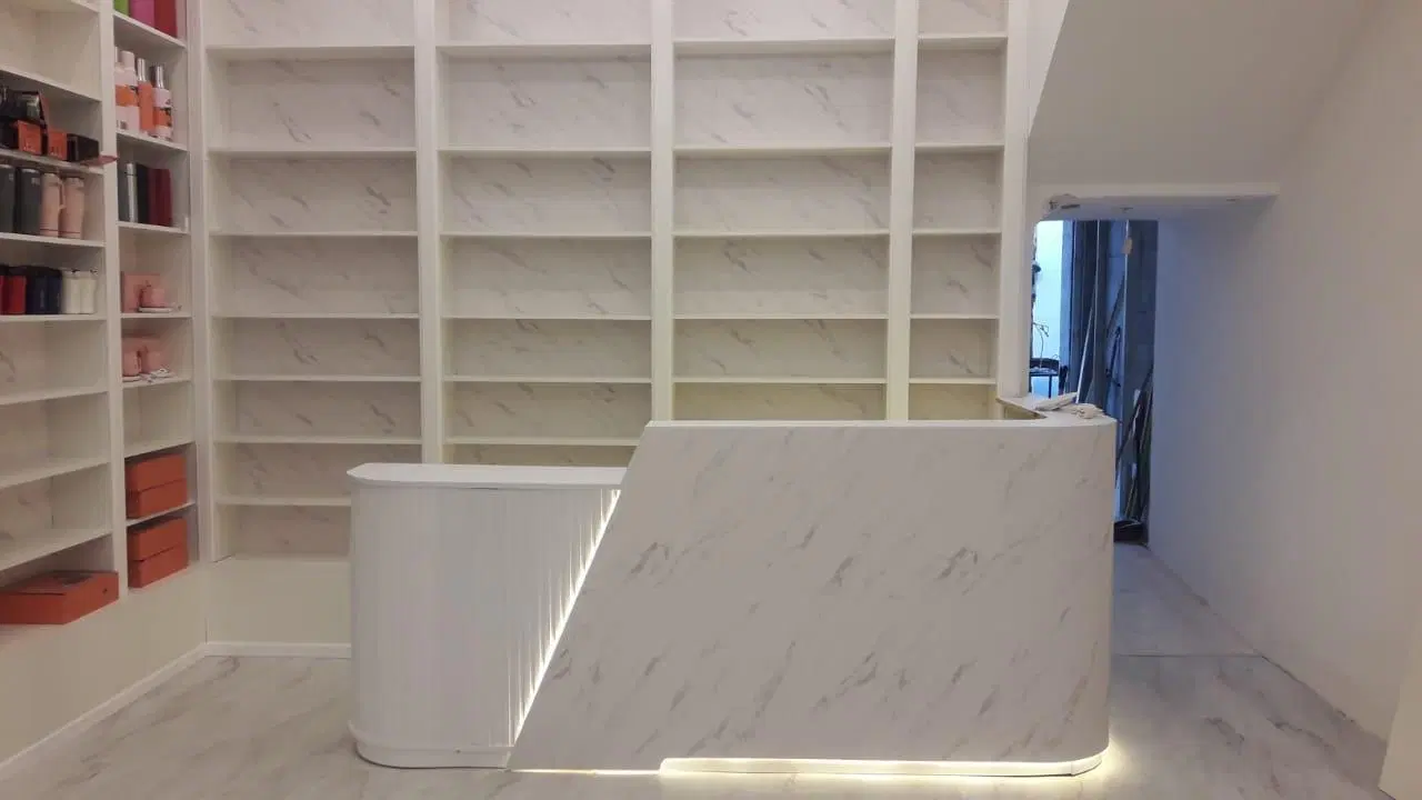 Amplio local comercial +departamento 4