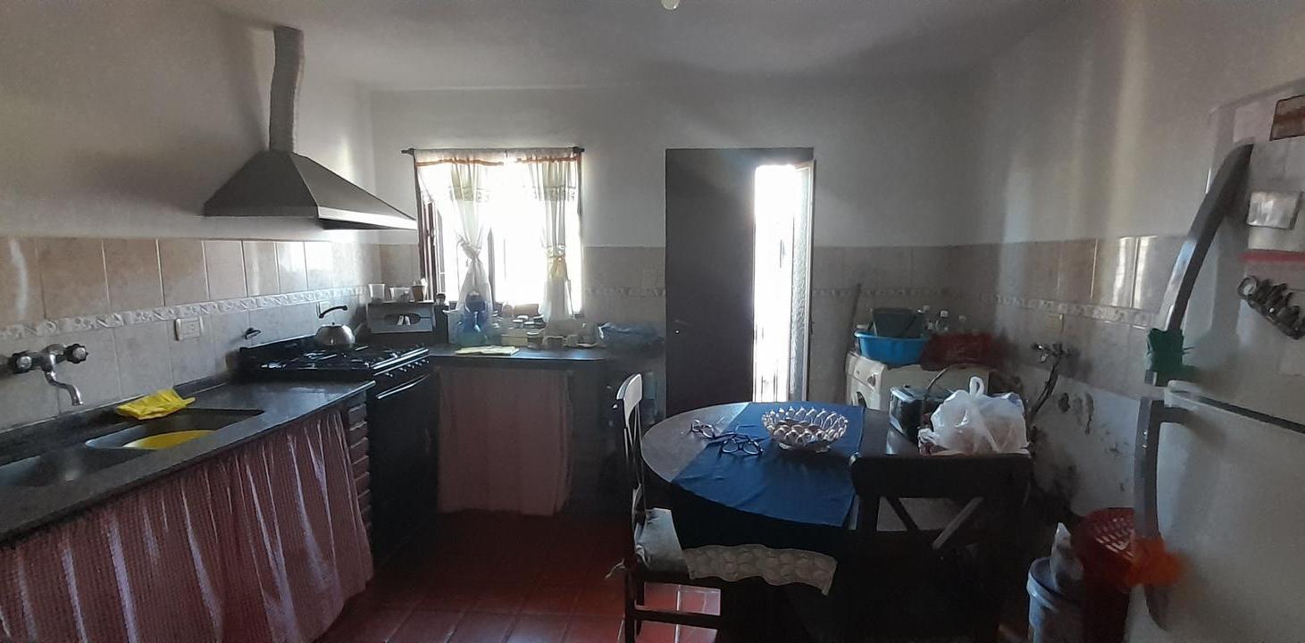 Foto de Casa con depto independiente en San Vicente - Ideal 2 familias o renta, imagen 4