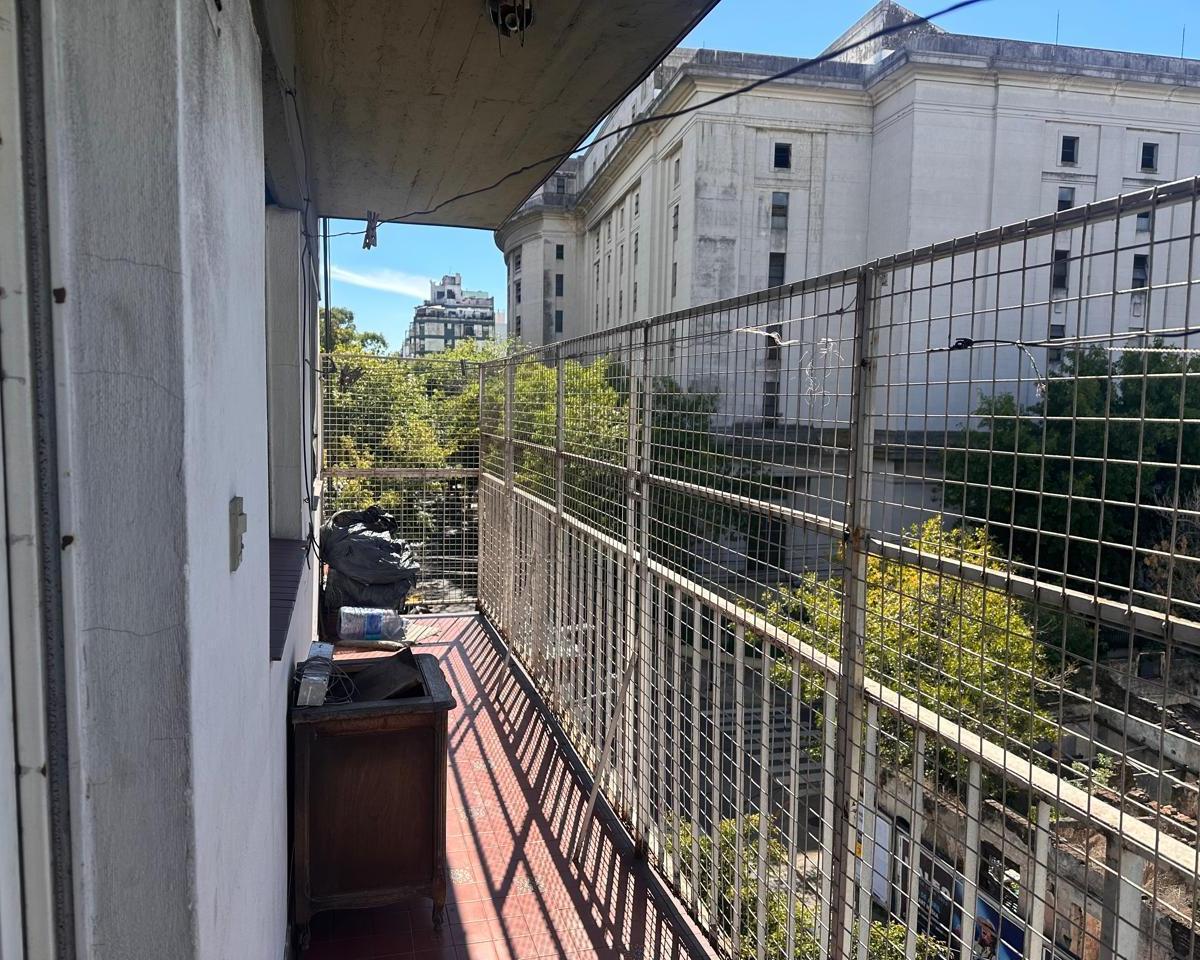 Oportunidad Venta Depto 3 Ambientes C/ Balcón Corrido! Combate de Los Pozos 1533 5