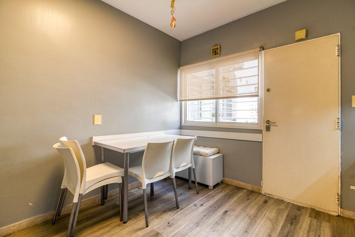 Venta Triplex 4 Amb Apto Crédito Permuta Urquiza 2
