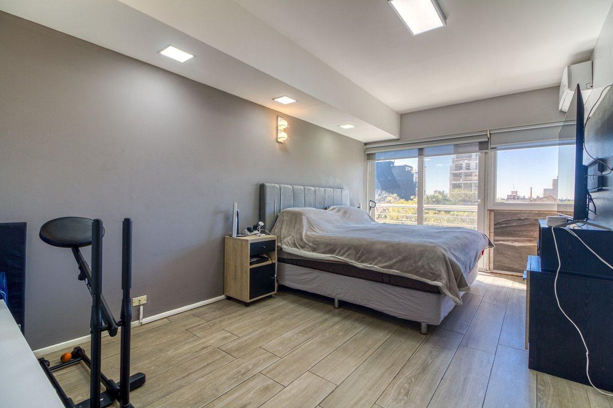 Venta Triplex 4 Amb Apto Crédito Permuta Urquiza 1
