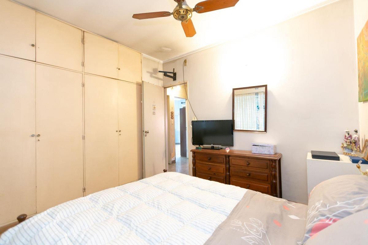 Casa 5 Ambientes en Versalles con Garage y Quincho 5