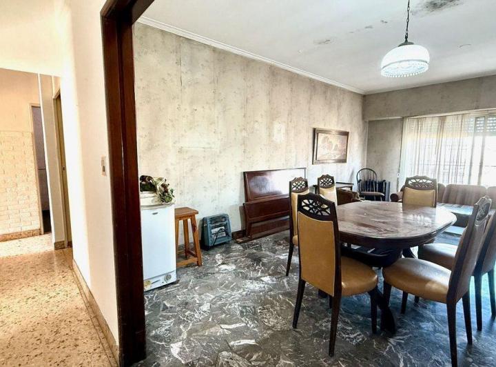 Venta en Block Casa y Local en Estrada Villa Maipu 3