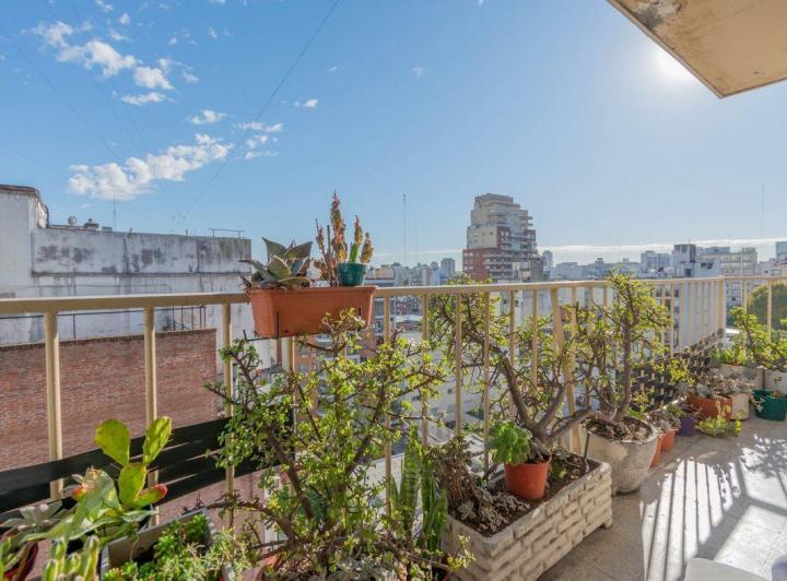 DPTO VENTA 5 AMB CABALLITO APTO CREDITO COCHERA 5
