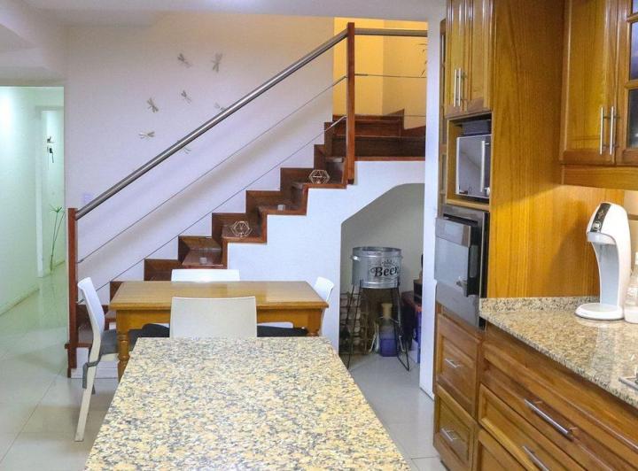 VENTA DE CASA/PH 5 AMB 2 COCHERAS Y PATIO EXCELENT 4