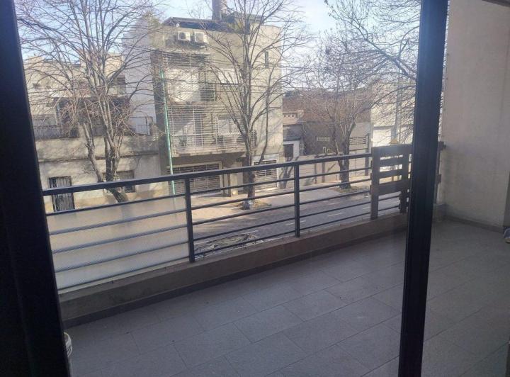 ALQUILER  MONOAMBIENTE CON BALCON VILLA URQUIZA 3