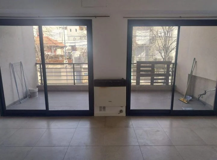 ALQUILER  MONOAMBIENTE CON BALCON VILLA URQUIZA 4