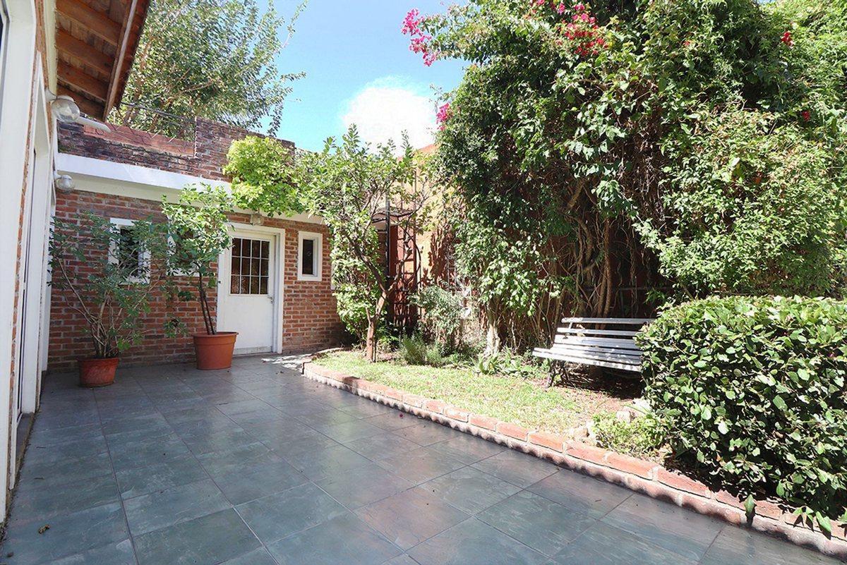 VENTA CASA EN SAAVEDRA LOTE PROPIO 250 m2