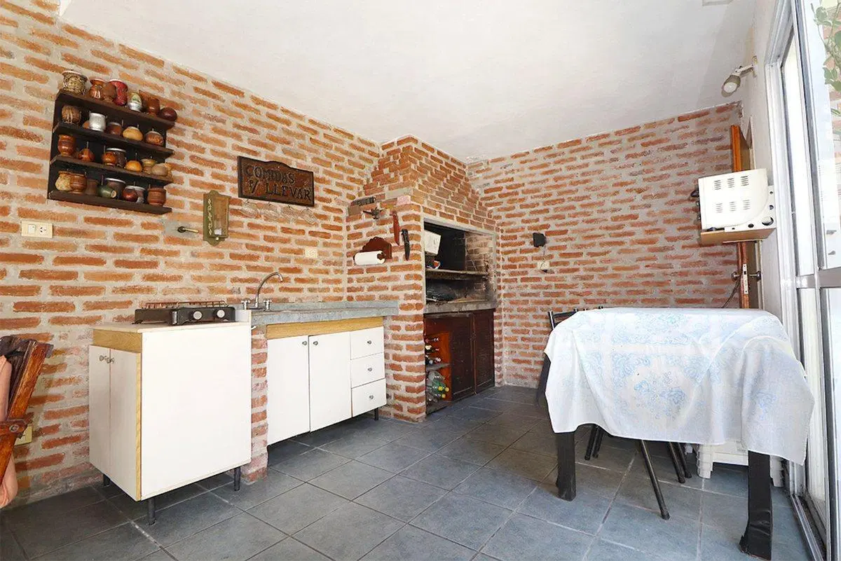 VENTA CASA EN SAAVEDRA LOTE PROPIO 250 m2 3