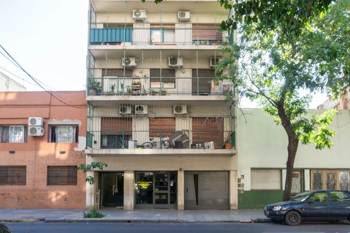 VENTA DEPARTAMENTO 3 AMBIENTES ALMAGRO 5