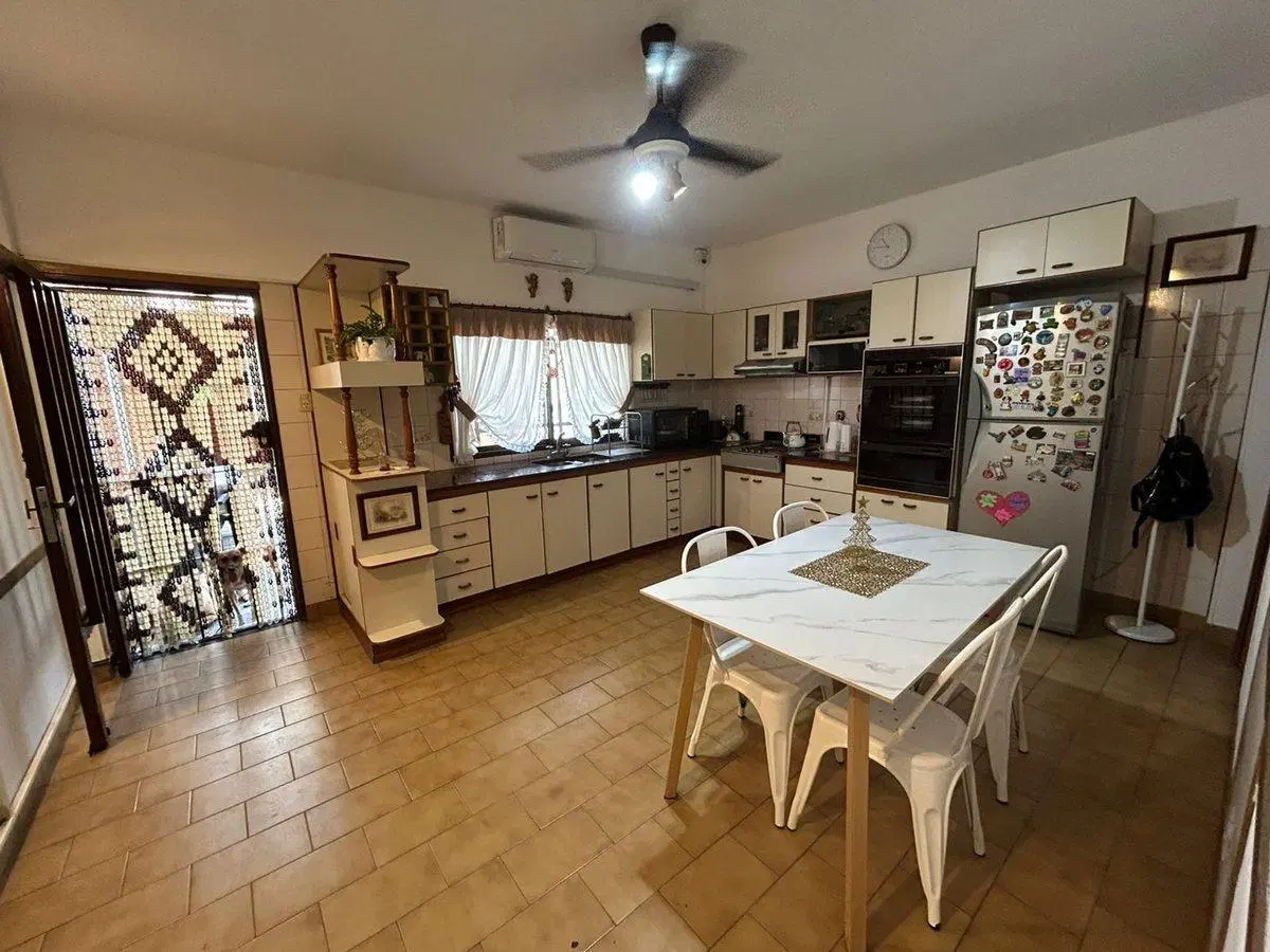 Venta casa 4 amb c/Cochera-Lomas del Mirador 4