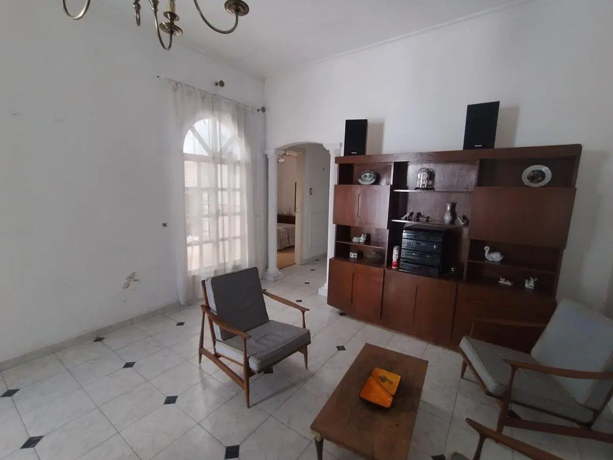 VENTA CASA 4 AMB 360M2 APTO PROF SAN JUSTO 3