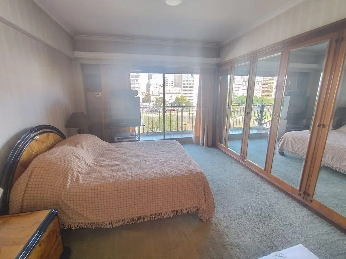 VENTA SEMIPISO 176M2 4 AMB COCHERA DEPENDENCIA BAU 2