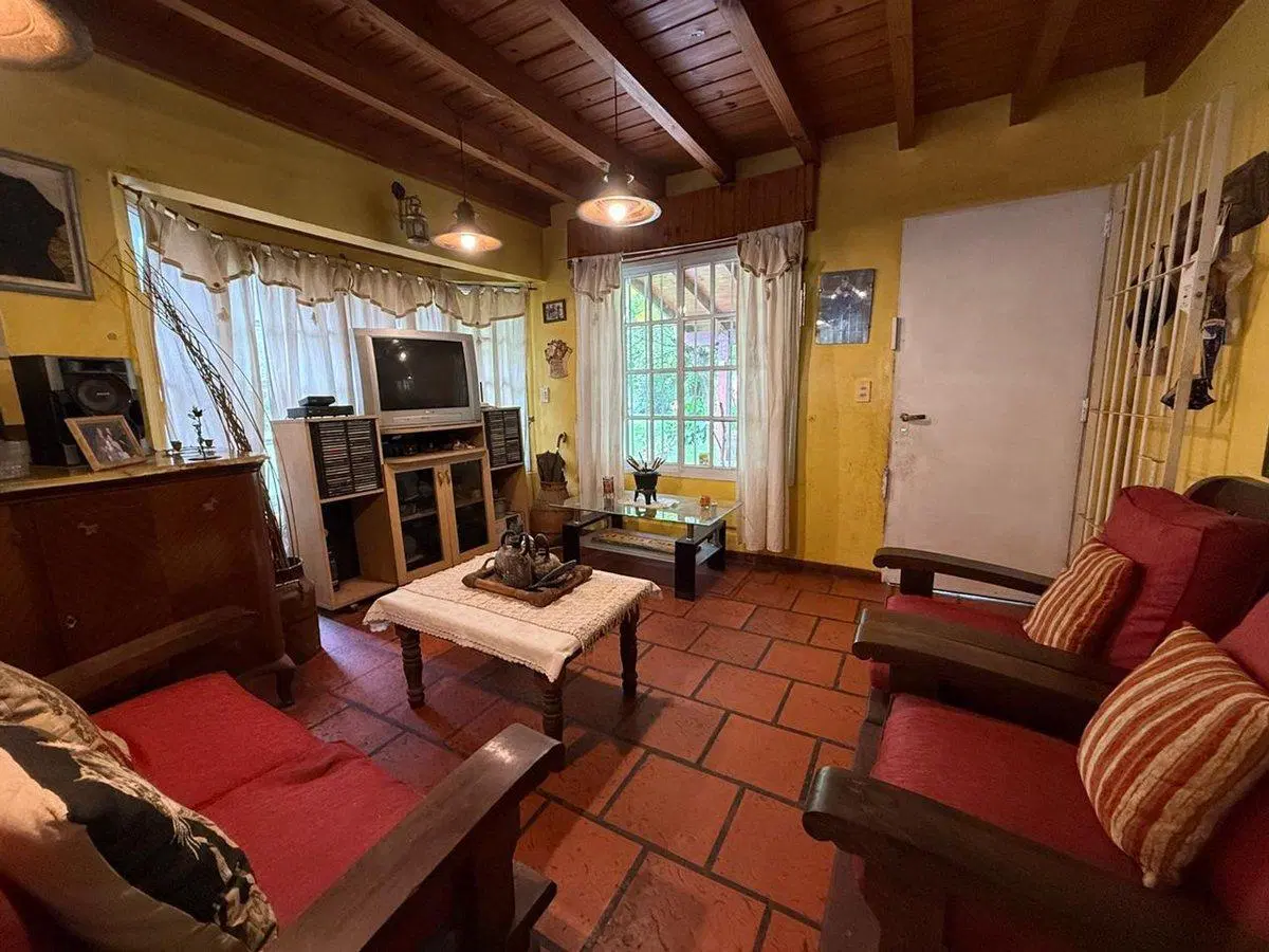CASA QUINTA 7 AMB VENTA FRANCISCO ALVAREZ PERMUTA 4