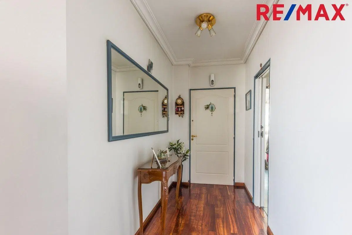 VENTA SEMIPISO 2 COCHERAS 90M2 CABALLITO 5