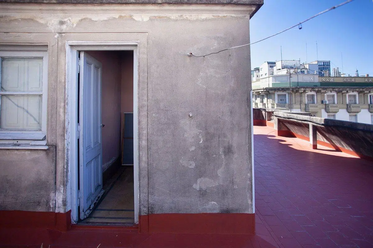 VENTA DEPARTAMENTO 7 AMB. CON BALCÓN MONSERRAT 5