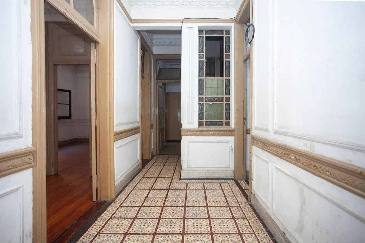 VENTA DEPARTAMENTO 7 AMB. CON BALCÓN MONSERRAT 4