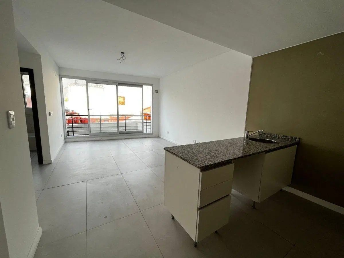 ALQUILER DEPTO 2 AMBIENTES CABALLITO SUBTE B 2