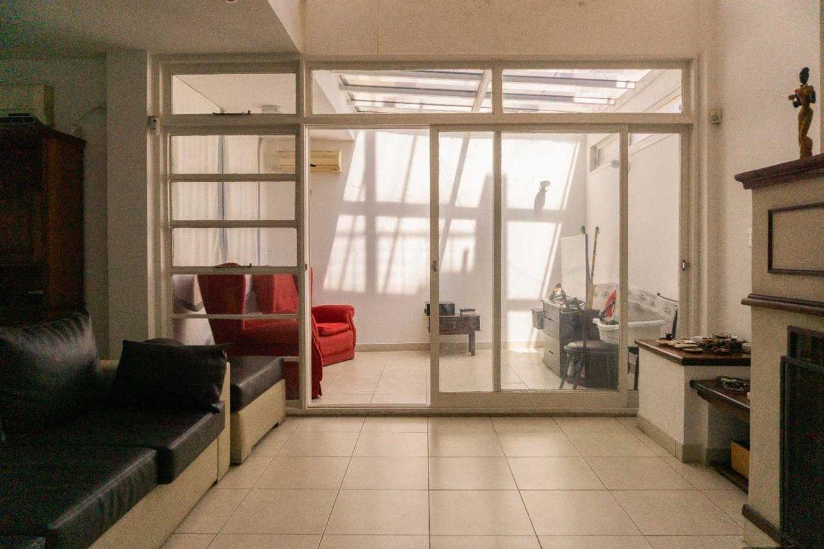 Casa 5 Amb. con Terraza y Cocheras 3 Pisos_ Núñez